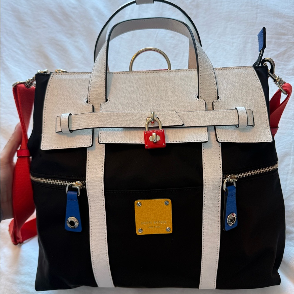 SOLD ON XPOST Large Henri Bendel Jetsetter Multicolor